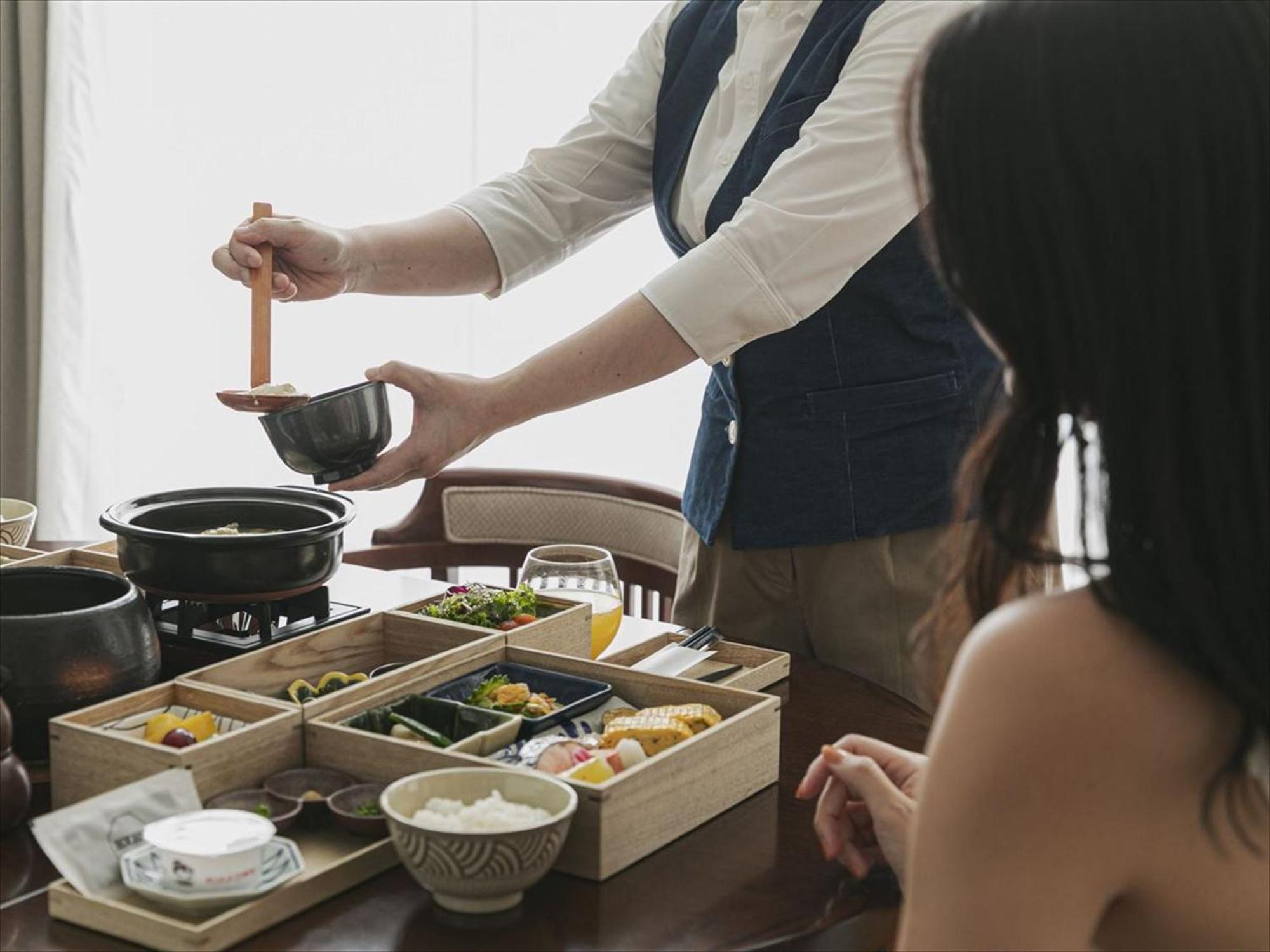 โอกินาว่า คาริยูชิ รีสอร์ต เอ็กเซส นาฮะ Hotel ภายนอก รูปภาพ